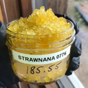 Strawnana Wax